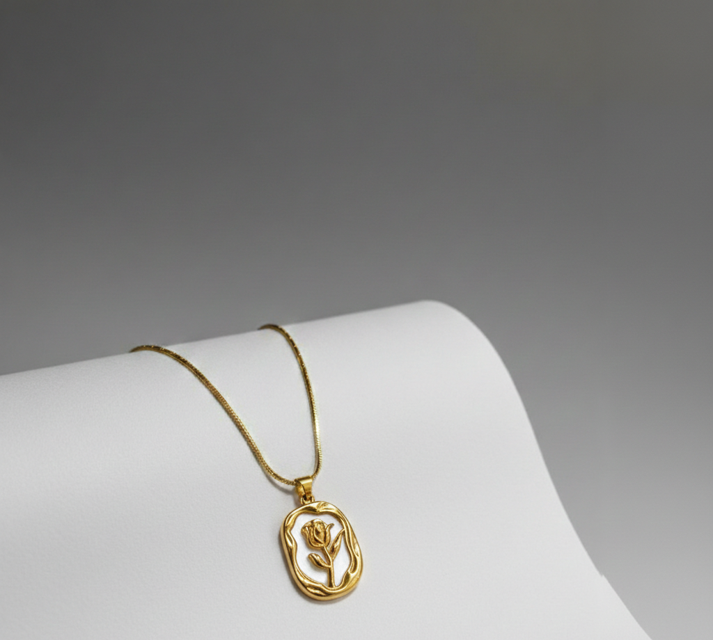 Zinmeer Molten Frame Pearl Rose Pendant