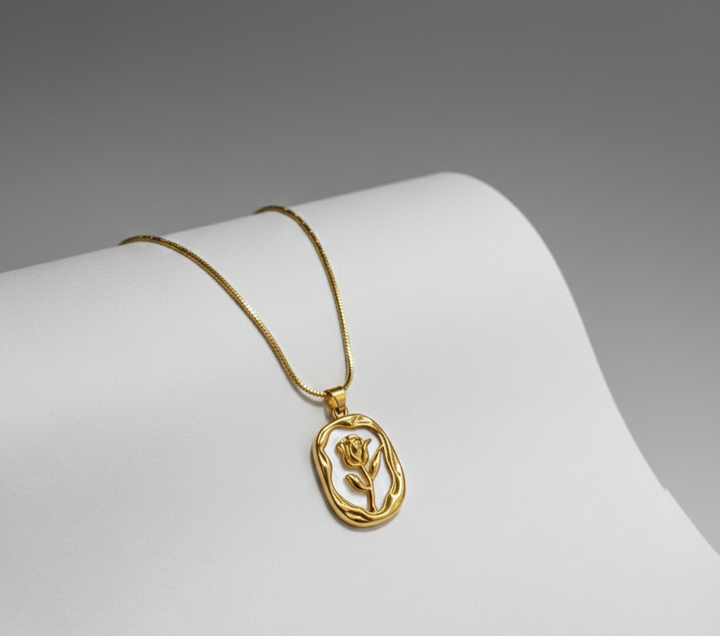 Zinmeer Molten Frame Pearl Rose Pendant