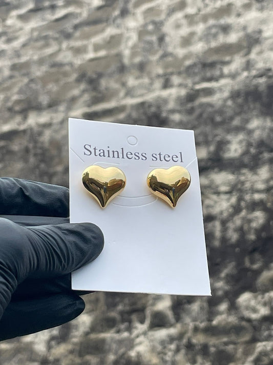 Zinmeer's Puffed Heart Studs