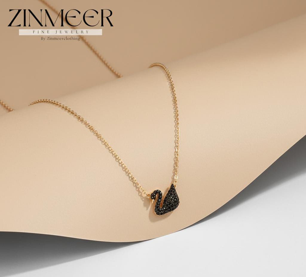 Zinmeer Black Swan Elegance Necklace