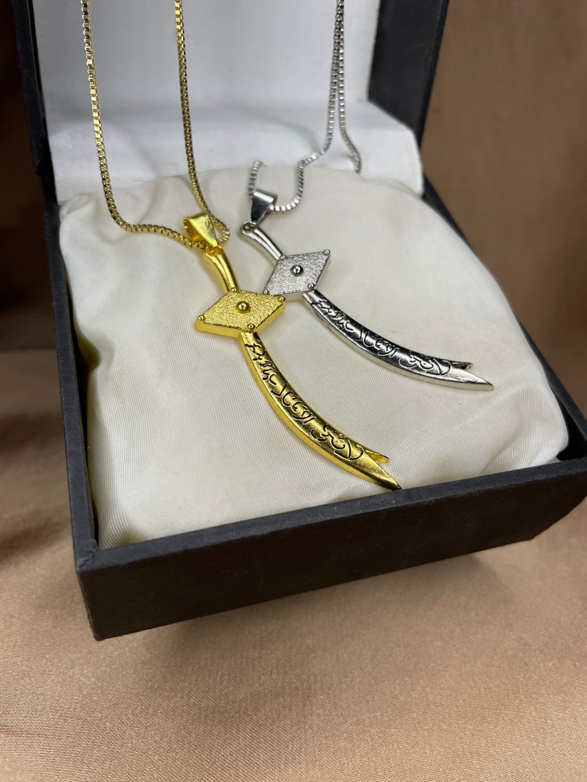 Zinmeer Zulfiqar Sword Locket – Premium Zulfiqar Pendant and Chain